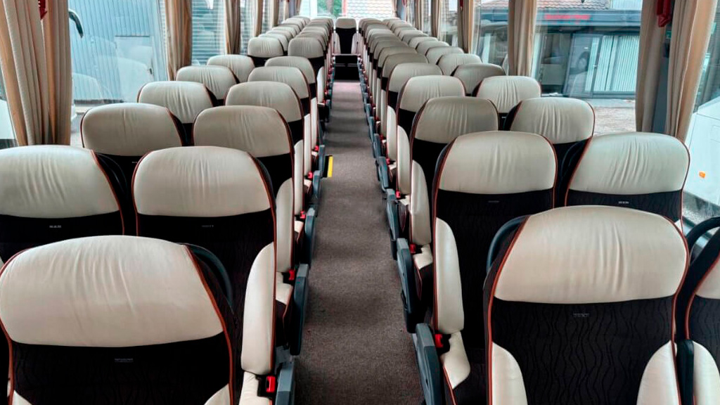 Man Lion's аренда